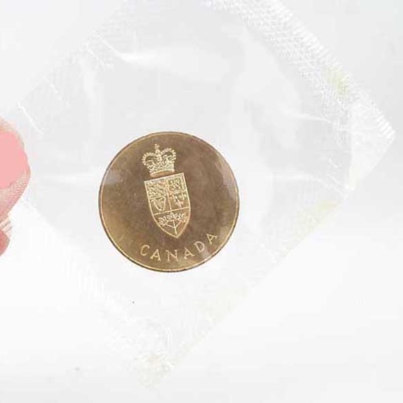 1867-1967 CANADA CENTENNIAL CONFEDERATION COMMEMORATIVE COIN UNCIRCULATED, - Picture 2 of 2